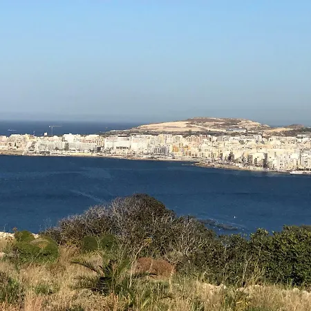 Modern With Sea View Apartment