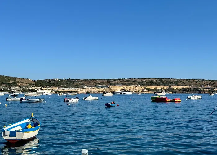 Modern With Sea View 아파트 *