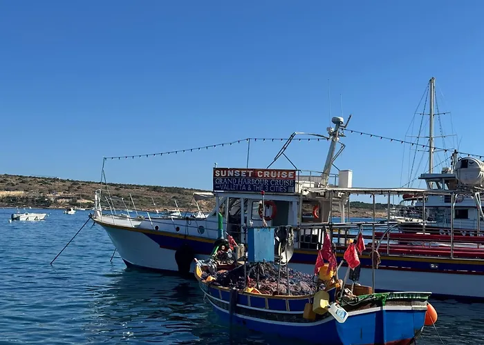 Modern With Sea View 아파트 *