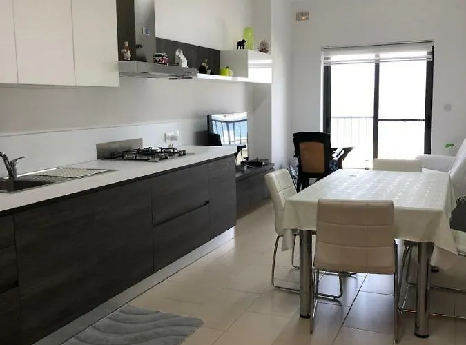 Modern With Sea View Apartman *