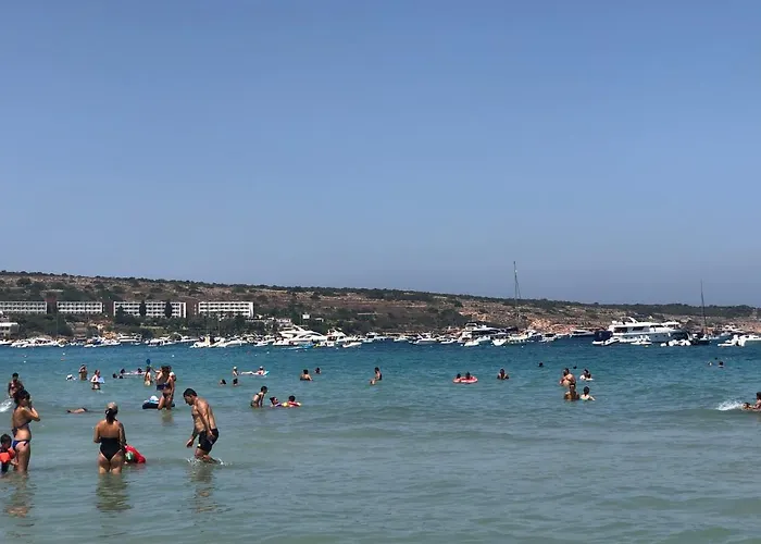 Apartman Modern With Sea View